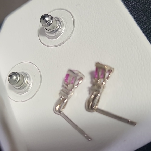 Fred Meyer Jewlers Pink Earrings - Picture 8 of 13